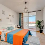 Marina Palace Appartement *