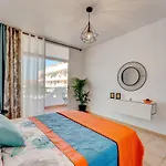 Marina Palace * Адехе